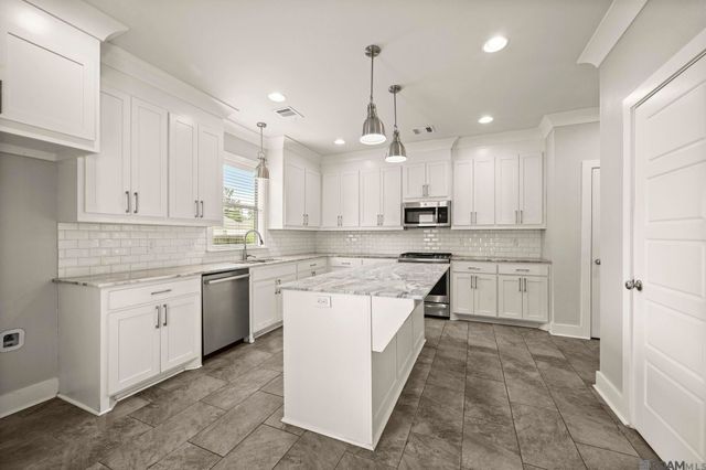 35950 Cane Market Rd, Denham Springs, LA 70706