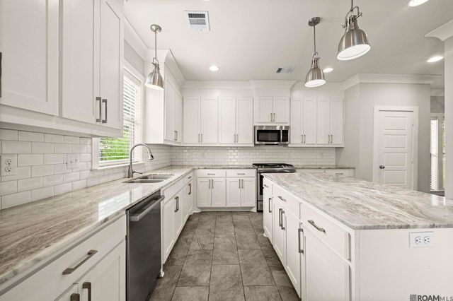 35950 Cane Market Rd, Denham Springs, LA 70706