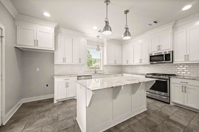 35950 Cane Market Rd, Denham Springs, LA 70706