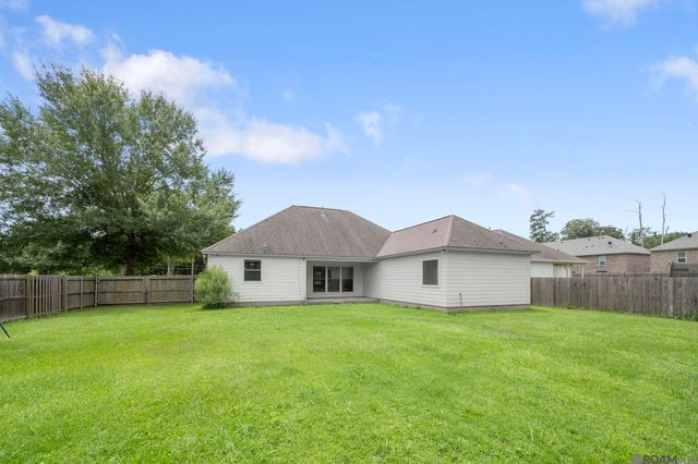35950 Cane Market Rd, Denham Springs, LA 70706