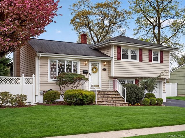 37 Maplewood Boulevard, Suffern, NY 10901