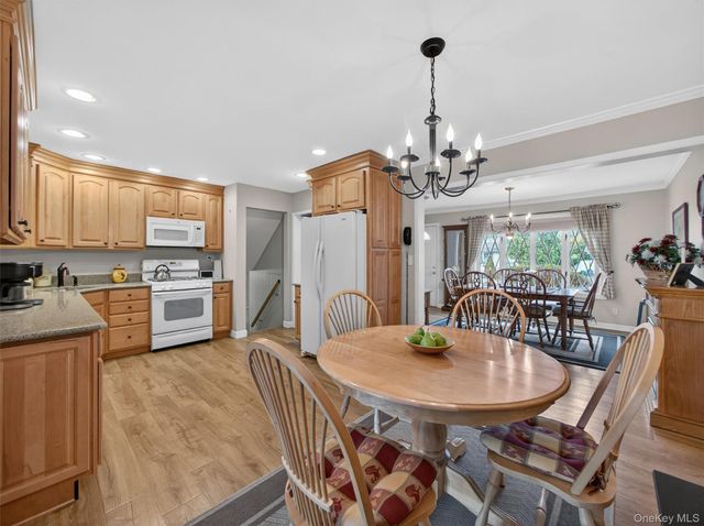 37 Maplewood Boulevard, Suffern, NY 10901