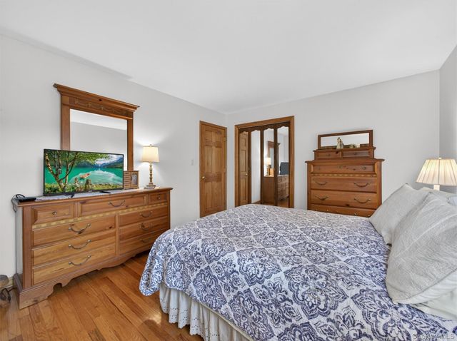 37 Maplewood Boulevard, Suffern, NY 10901