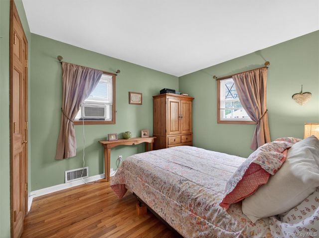 37 Maplewood Boulevard, Suffern, NY 10901