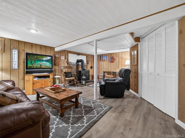 37 Maplewood Boulevard, Suffern, NY 10901