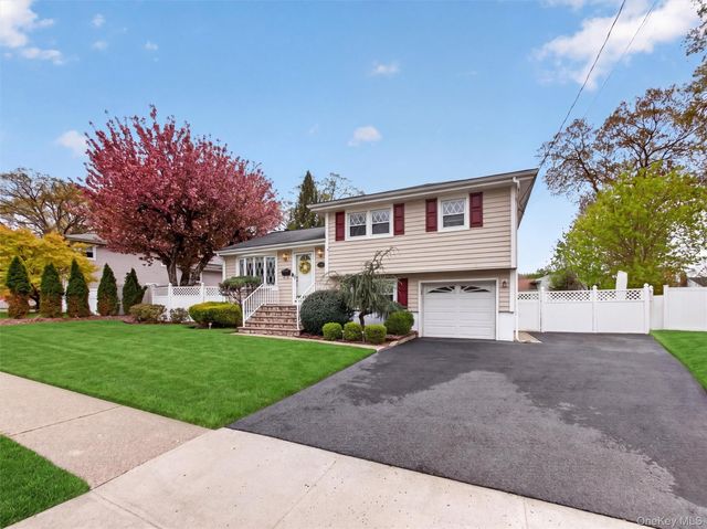 37 Maplewood Boulevard, Suffern, NY 10901