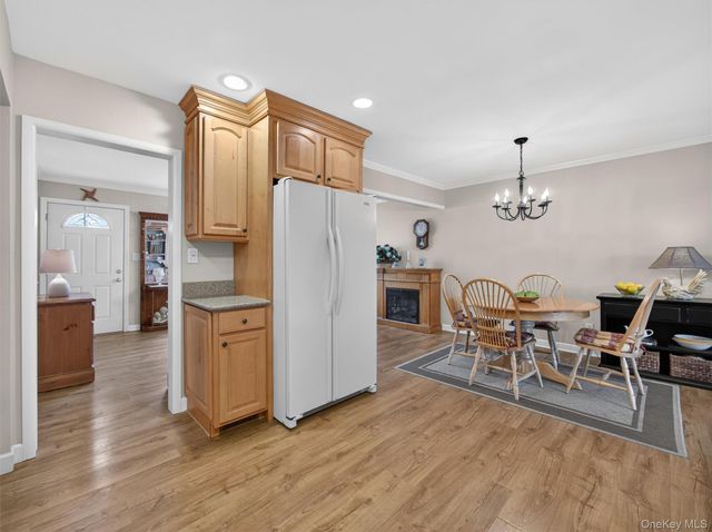 37 Maplewood Boulevard, Suffern, NY 10901