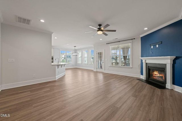 332 Kings Glen Way, Wake Forest, NC 27587