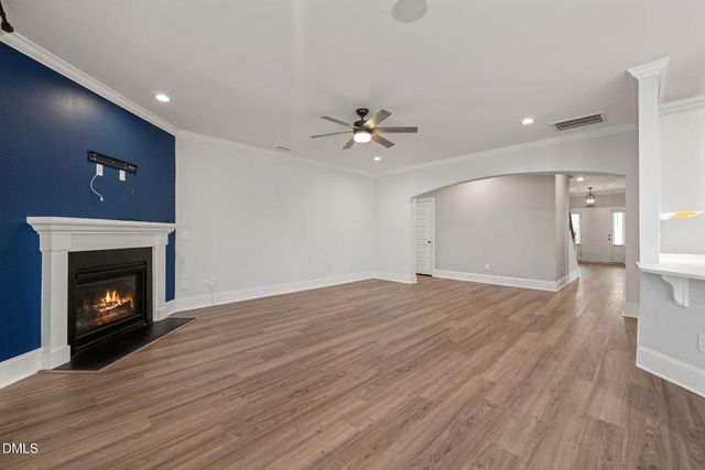 332 Kings Glen Way, Wake Forest, NC 27587