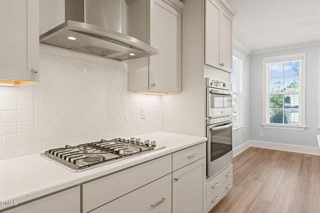 332 Kings Glen Way, Wake Forest, NC 27587