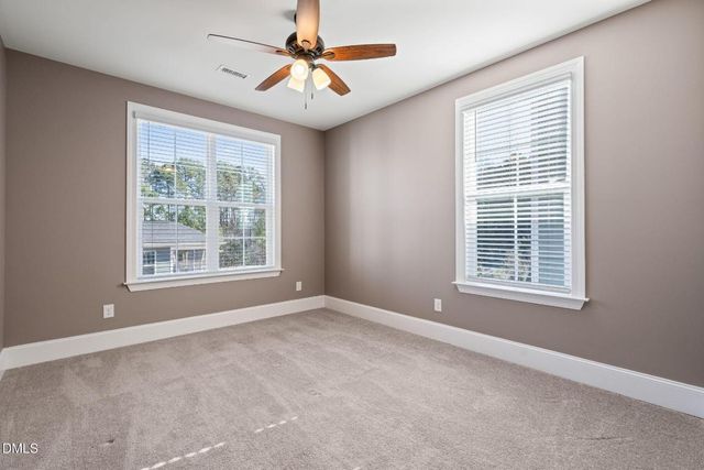 332 Kings Glen Way, Wake Forest, NC 27587