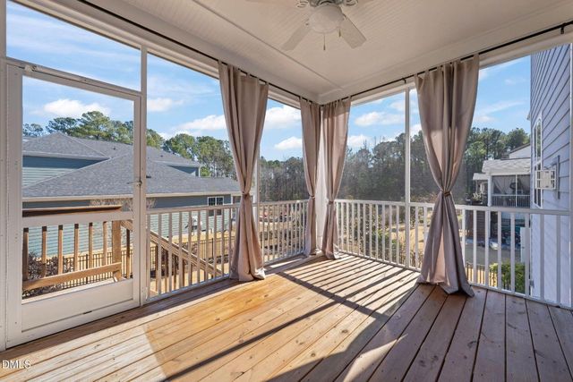 332 Kings Glen Way, Wake Forest, NC 27587