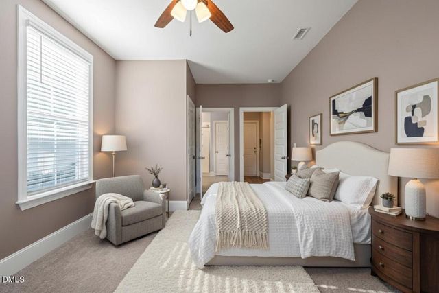 332 Kings Glen Way, Wake Forest, NC 27587