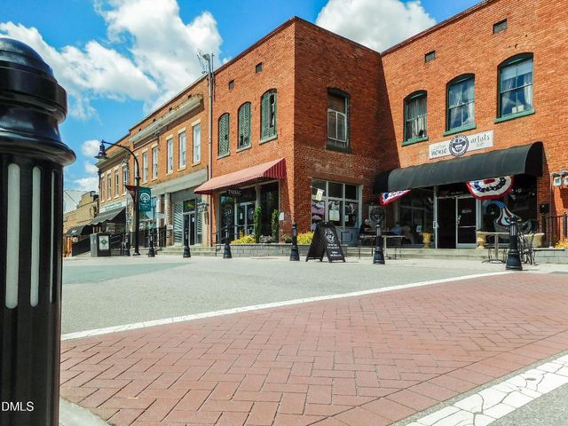 332 Kings Glen Way, Wake Forest, NC 27587