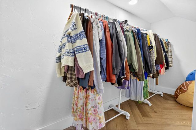 1017 W LAWRENCE STREET, Appleton, WI 54914