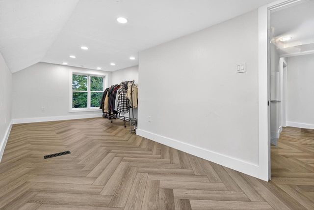 1017 W LAWRENCE STREET, Appleton, WI 54914