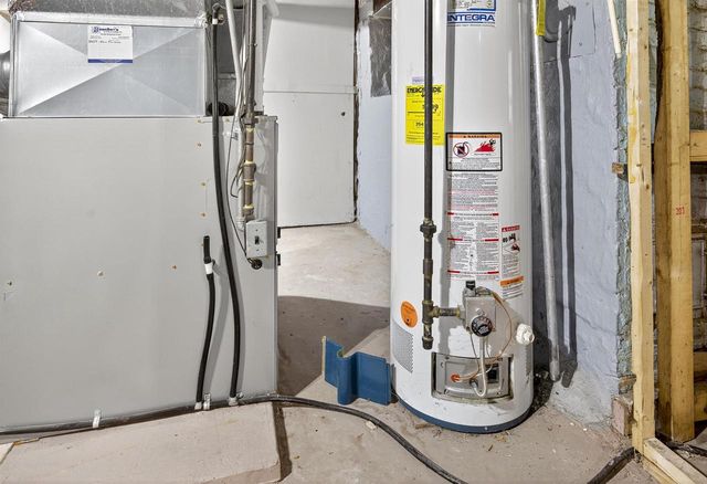 1017 W LAWRENCE STREET, Appleton, WI 54914