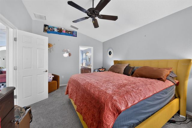 6717 GUILFORD CREST DRIVE, Apollo Beach, FL 33572