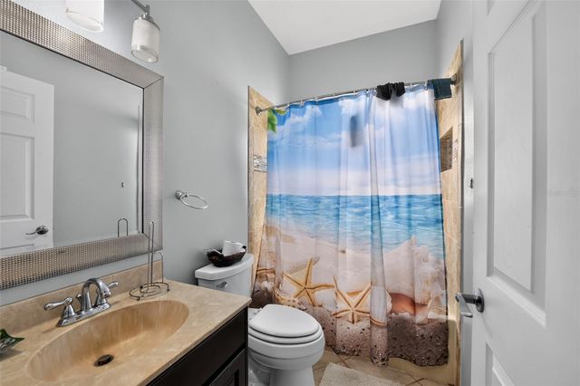 6717 GUILFORD CREST DRIVE, Apollo Beach, FL 33572