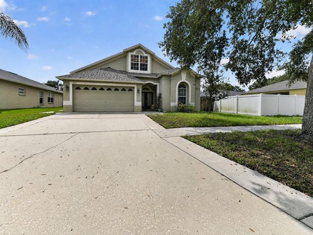 6717 GUILFORD CREST DRIVE, Apollo Beach, FL 33572