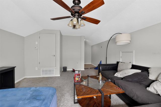 6717 GUILFORD CREST DRIVE, Apollo Beach, FL 33572