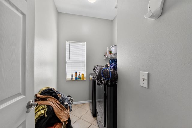 6717 GUILFORD CREST DRIVE, Apollo Beach, FL 33572