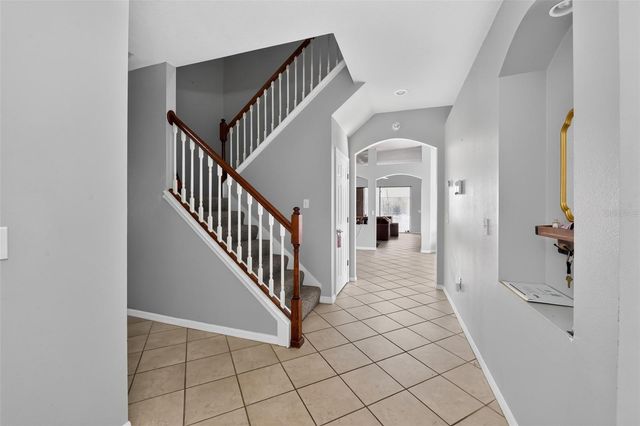 6717 GUILFORD CREST DRIVE, Apollo Beach, FL 33572