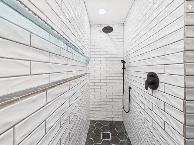 1675 Meadowview Street, Athens, TX 75752