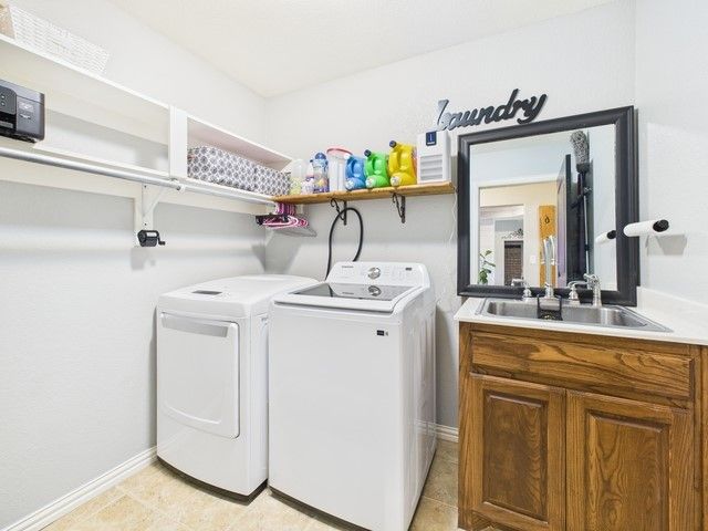 1675 Meadowview Street, Athens, TX 75752