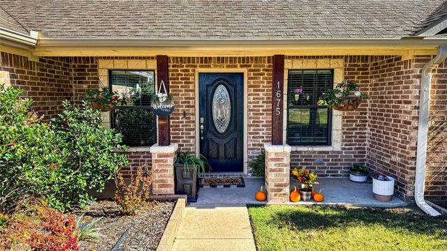 1675 Meadowview Street, Athens, TX 75752