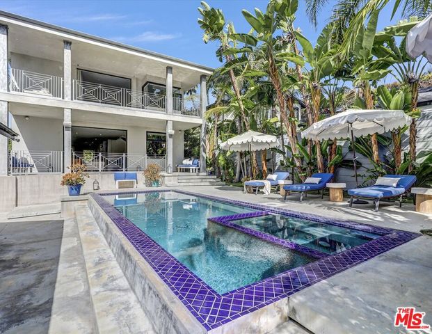 1724 N Sierra Bonita Avenue, Los Angeles, CA 90046