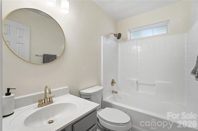 8805 Red Tail Court, Charlotte, NC 28269