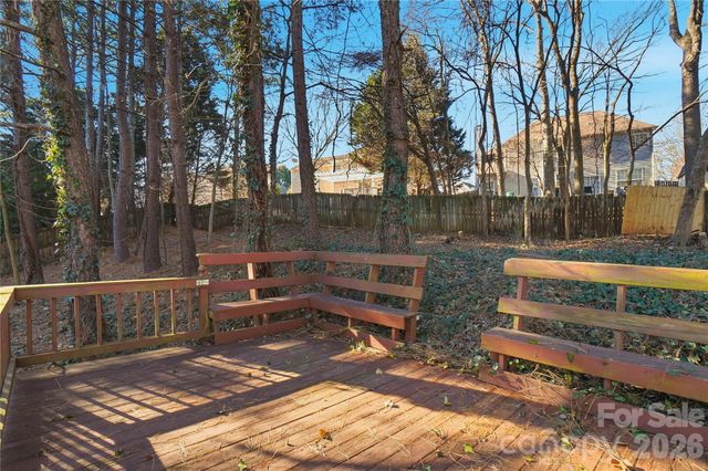 8805 Red Tail Court, Charlotte, NC 28269