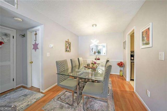 6851 Roswell Road O3, Atlanta, GA 30328