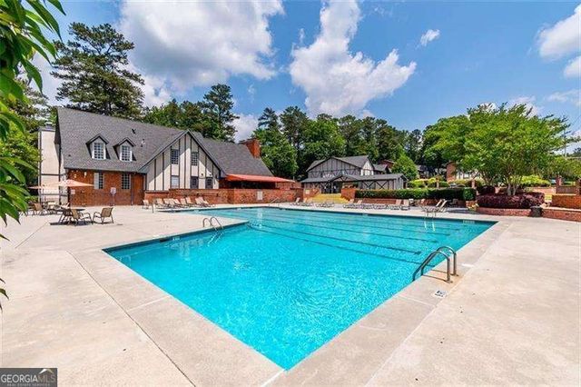 6851 Roswell Road O3, Atlanta, GA 30328
