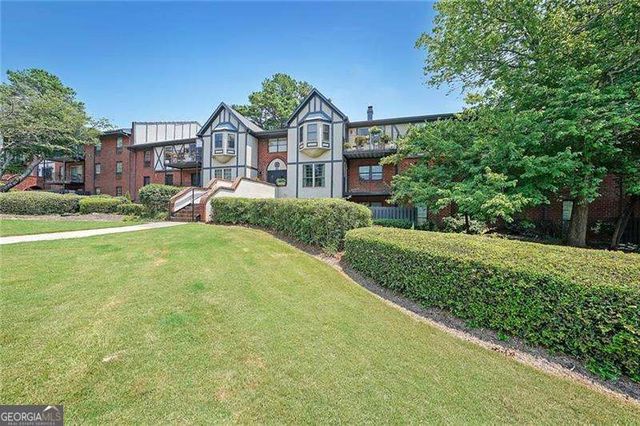 6851 Roswell Road O3, Atlanta, GA 30328