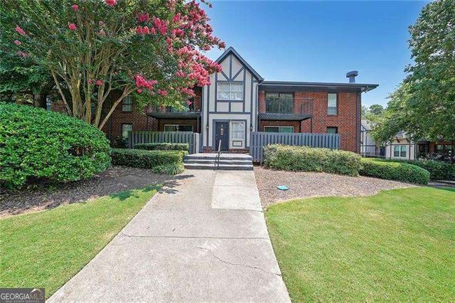 6851 Roswell Road O3, Atlanta, GA 30328