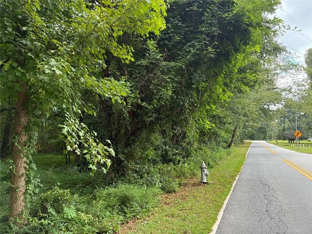 2943 Demooney Road, South Fulton, GA 30349