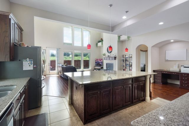 2573 Hannah Circle, Frisco, TX 75033