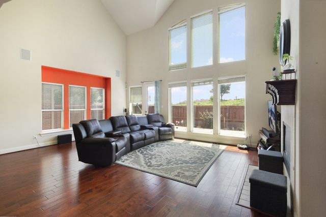 2573 Hannah Circle, Frisco, TX 75033