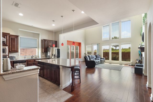 2573 Hannah Circle, Frisco, TX 75033