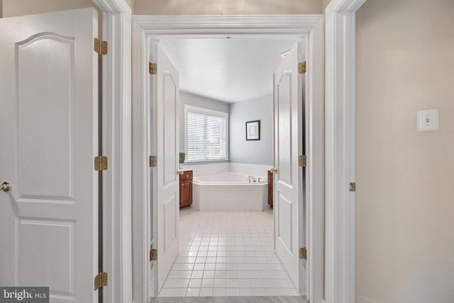 105 BEDROCK DR, Walkersville, MD 21793
