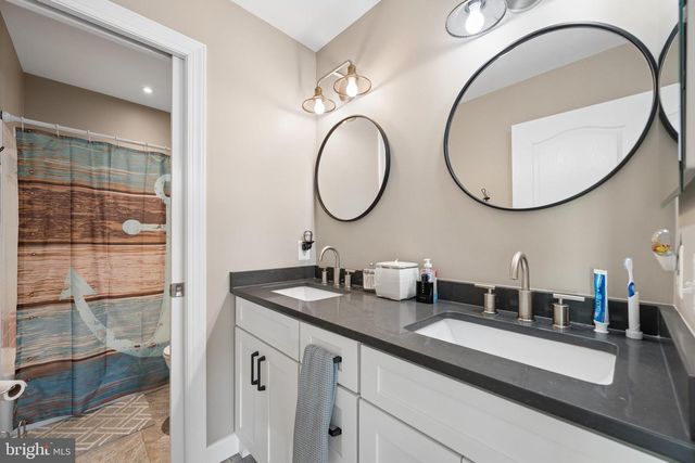 105 BEDROCK DR, Walkersville, MD 21793