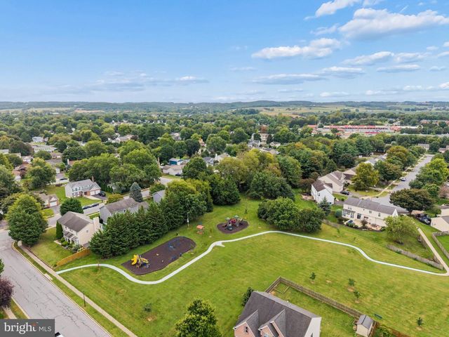 105 BEDROCK DR, Walkersville, MD 21793
