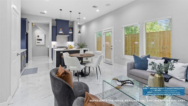 825 Paul Quinn Street F, Houston, TX 77091