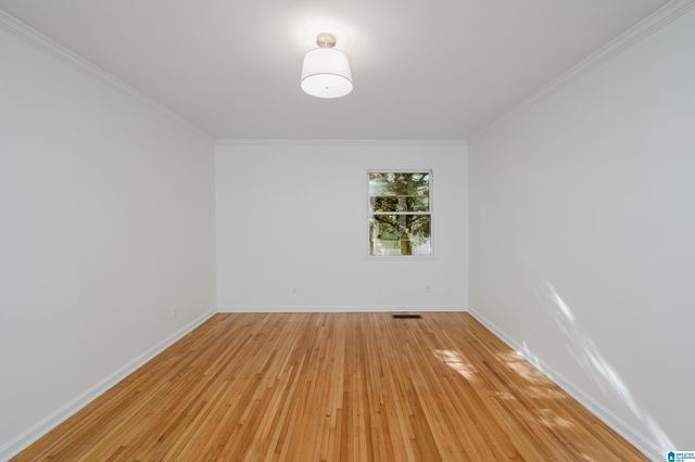 1637 BARRY AVENUE, Homewood, AL 35209