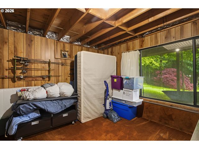 23655 Ne CASAVANT Dr, Hillsboro, OR 97123
