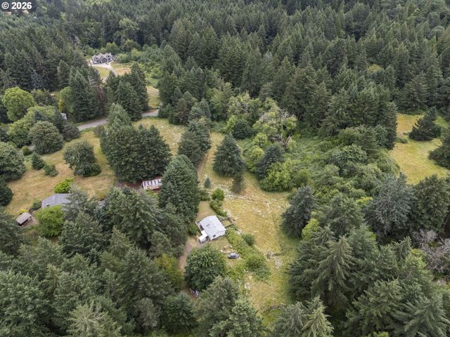 23655 Ne CASAVANT Dr, Hillsboro, OR 97123