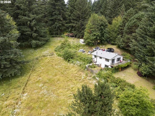 23655 Ne CASAVANT Dr, Hillsboro, OR 97123