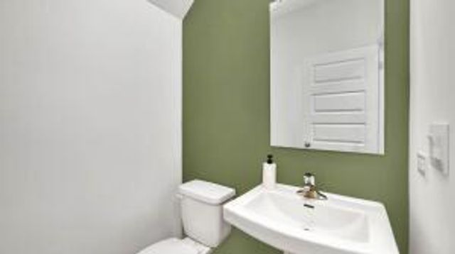 5036 Yates DRIVE, Racine, WI 53403